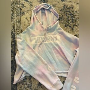 women’s cropped hoodie